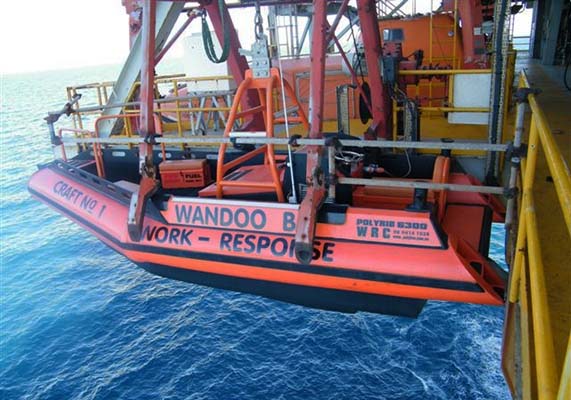 Custom Poly Workboat PolyRib 6300 oil rig