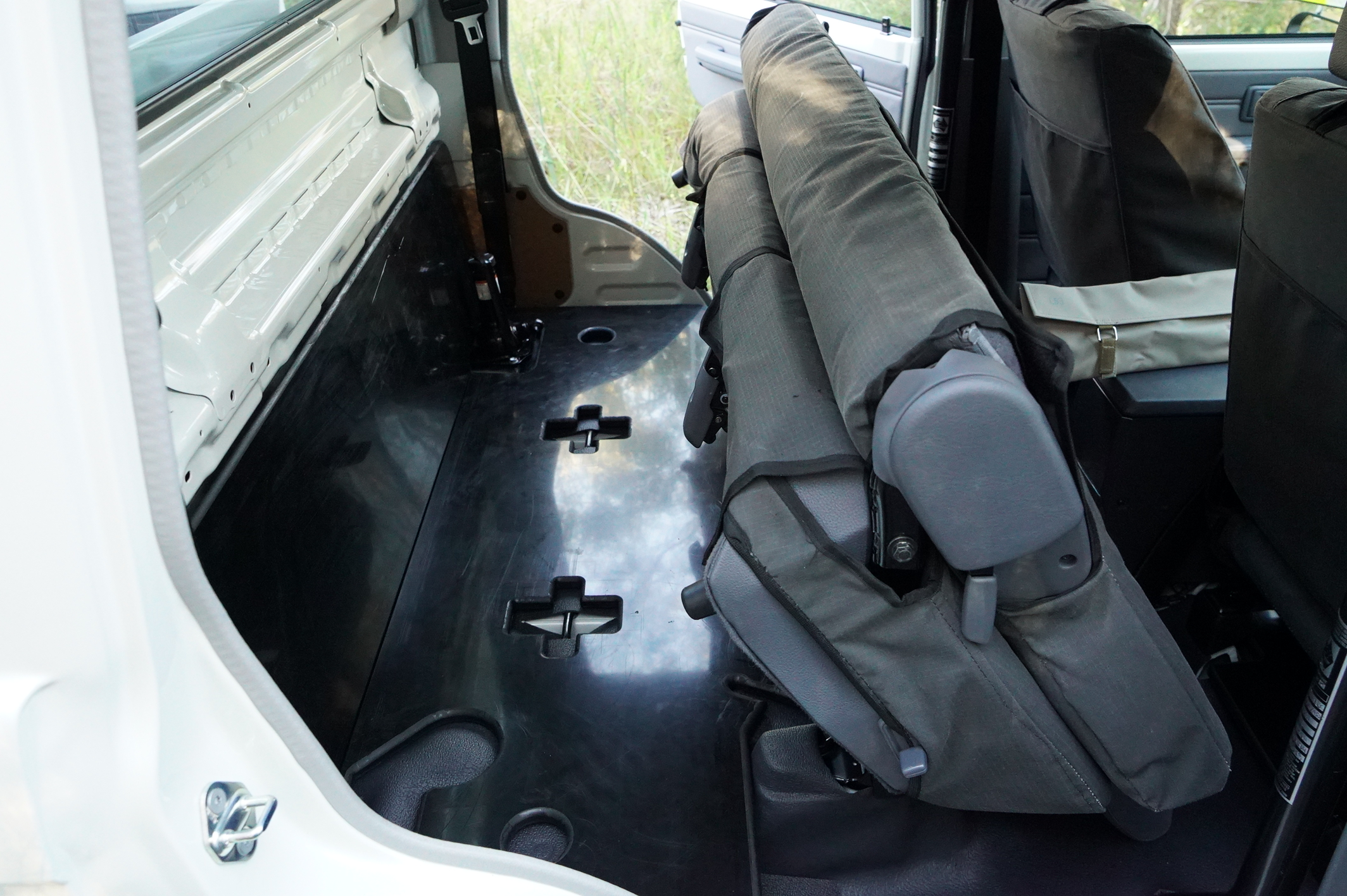 Rear Dual Cab Underseat Protector